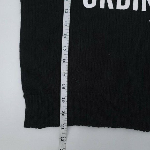 Harry Potter Large NWT Juniors Crewneck Long Sleeve - Picture 9 of 9